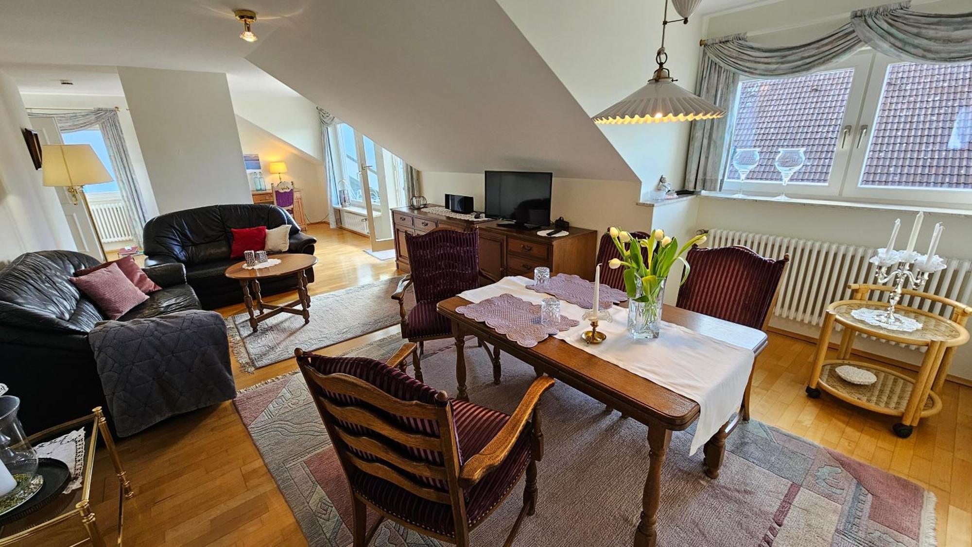 Traumferienwohnung Meckenbeuren Luaran gambar